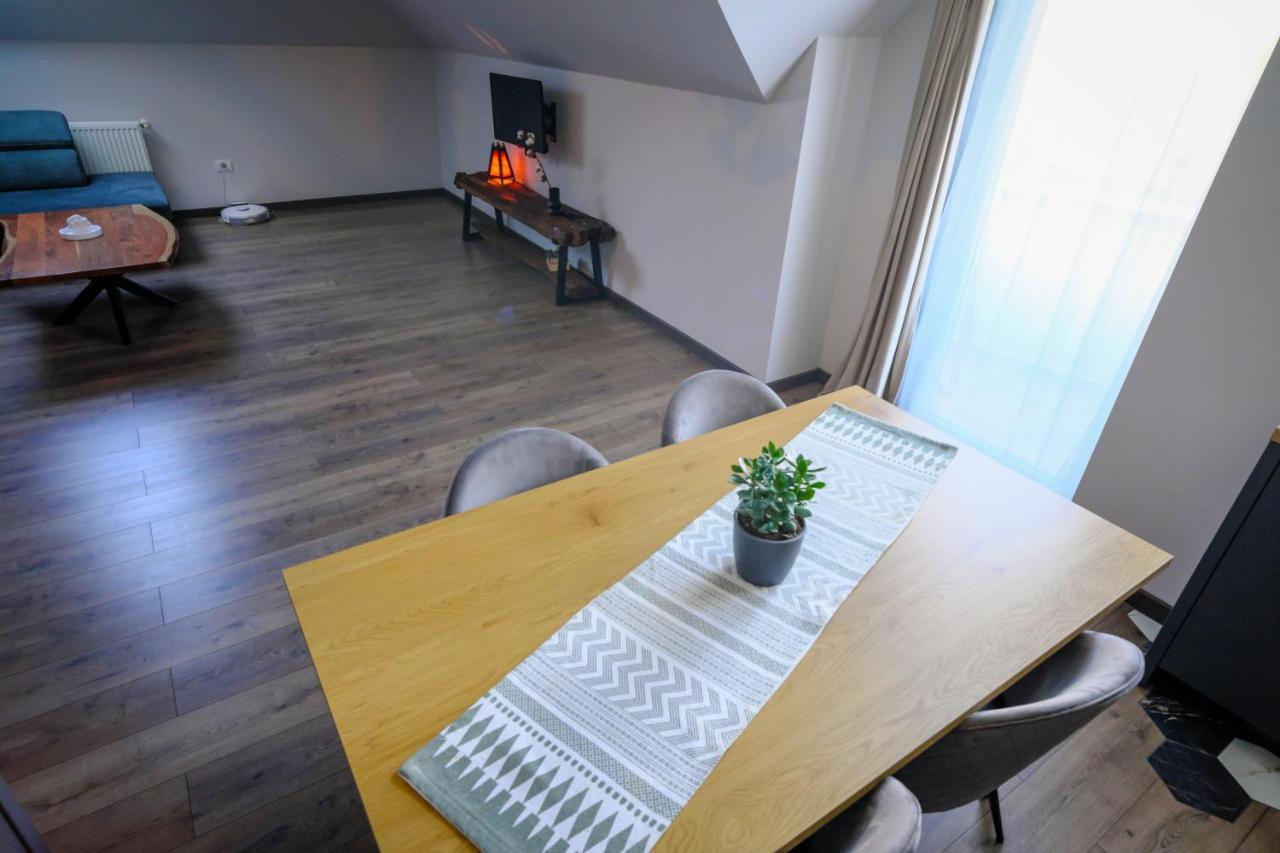 Popa Apartment Cluj-Napoca Ngoại thất bức ảnh